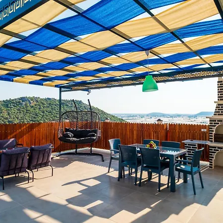Sirin, Caykoey Villa Kas